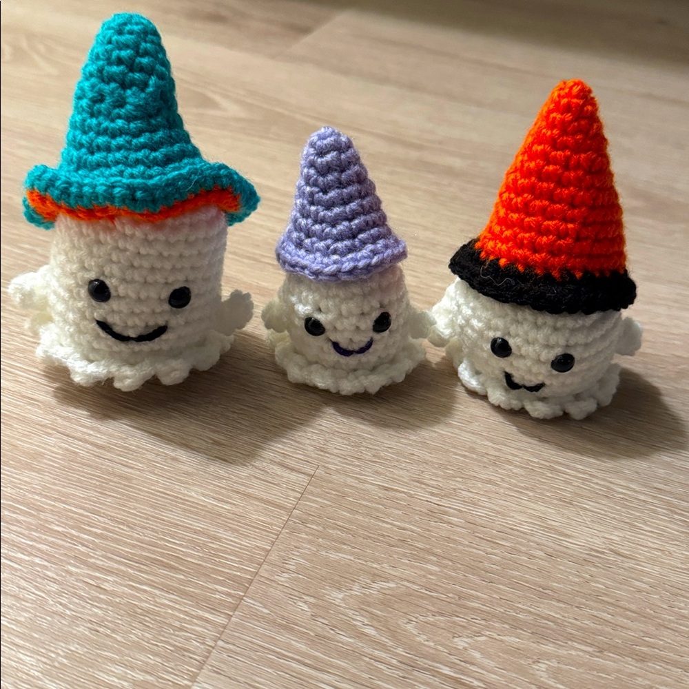 Three Little Boos Handmade Crochet Ghost Set NEW 🏷️